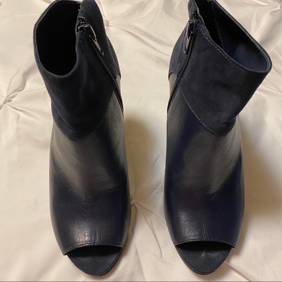 Leather and suede Nine West shoe - Picture 1 of 3